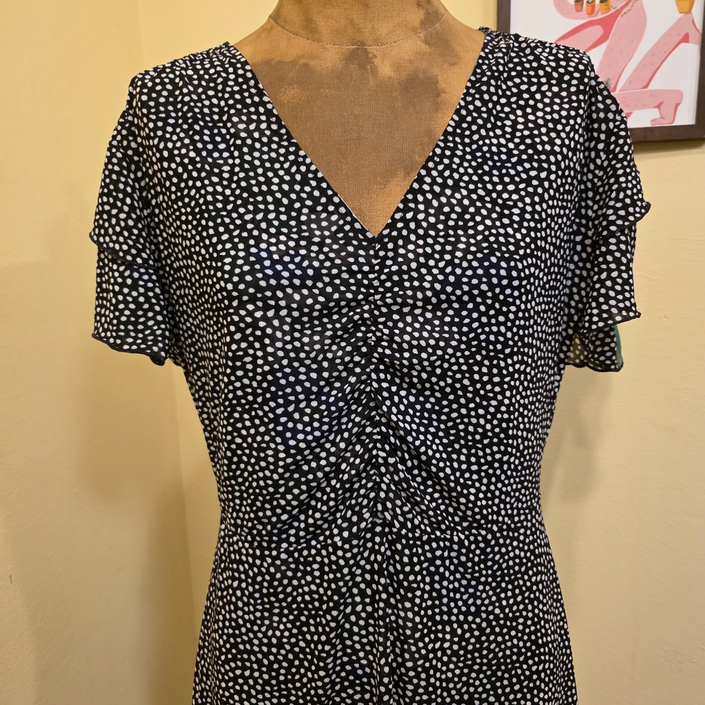 CAbi Reversible Celebrate the Dress Green Floral Black White Flowy Midi Medium - Picture 12 of 15
